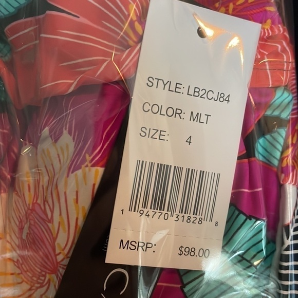 New! La Blanca Over the Shoulder‎ Knot Swim Tankini - Picture 6 of 8